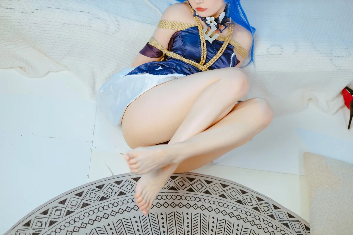 网络美女是三不是世w胜利女神主题私房性感连身短裙情趣捆绑秀美腿诱惑写真58P