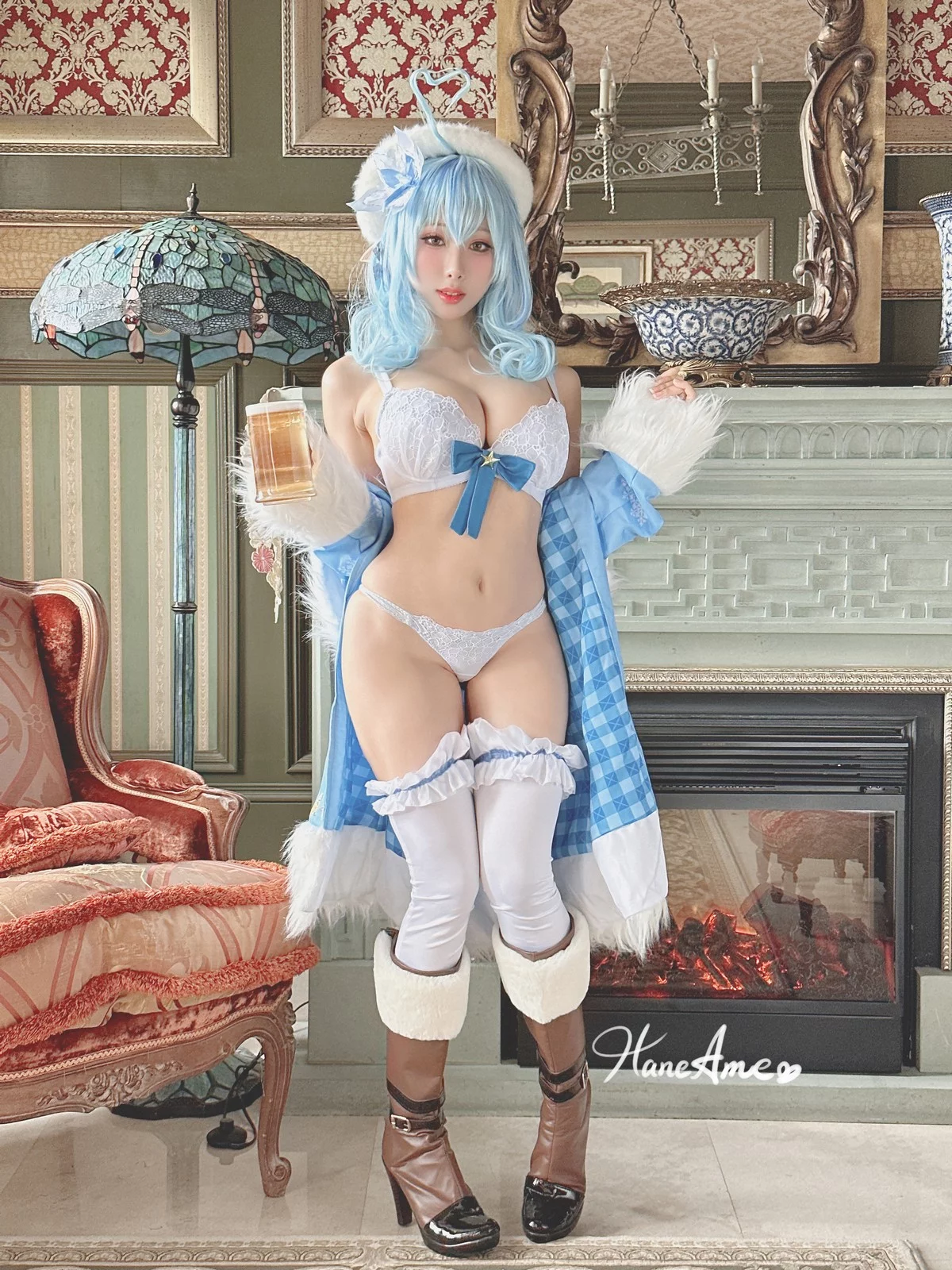 Coser美女雨波_HaneAme-2022年11月合集私房情趣服饰露傲人豪乳惹火诱惑写真154P