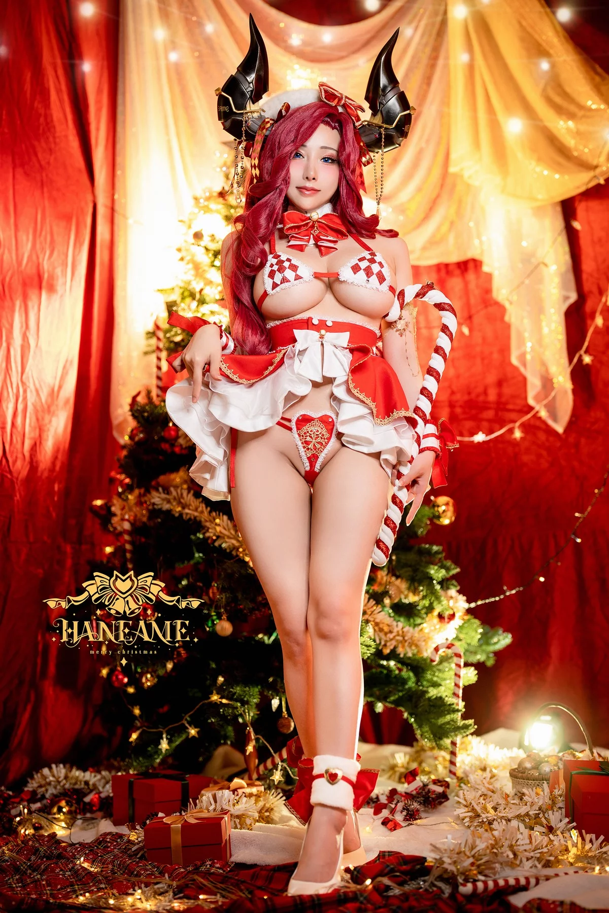 Coser美女雨波_HaneAme-2022年11月合集私房情趣服饰露傲人豪乳惹火诱惑写真154P