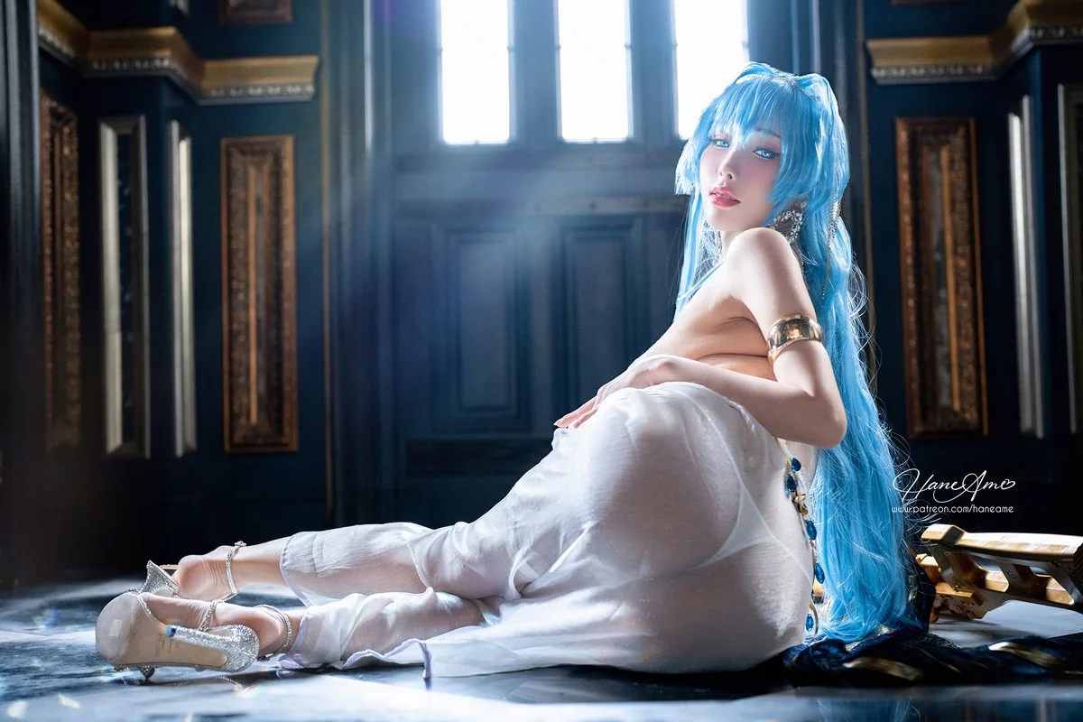 Coser美女雨波_HaneAme-2022年11月合集私房情趣服饰露傲人豪乳惹火诱惑写真154P