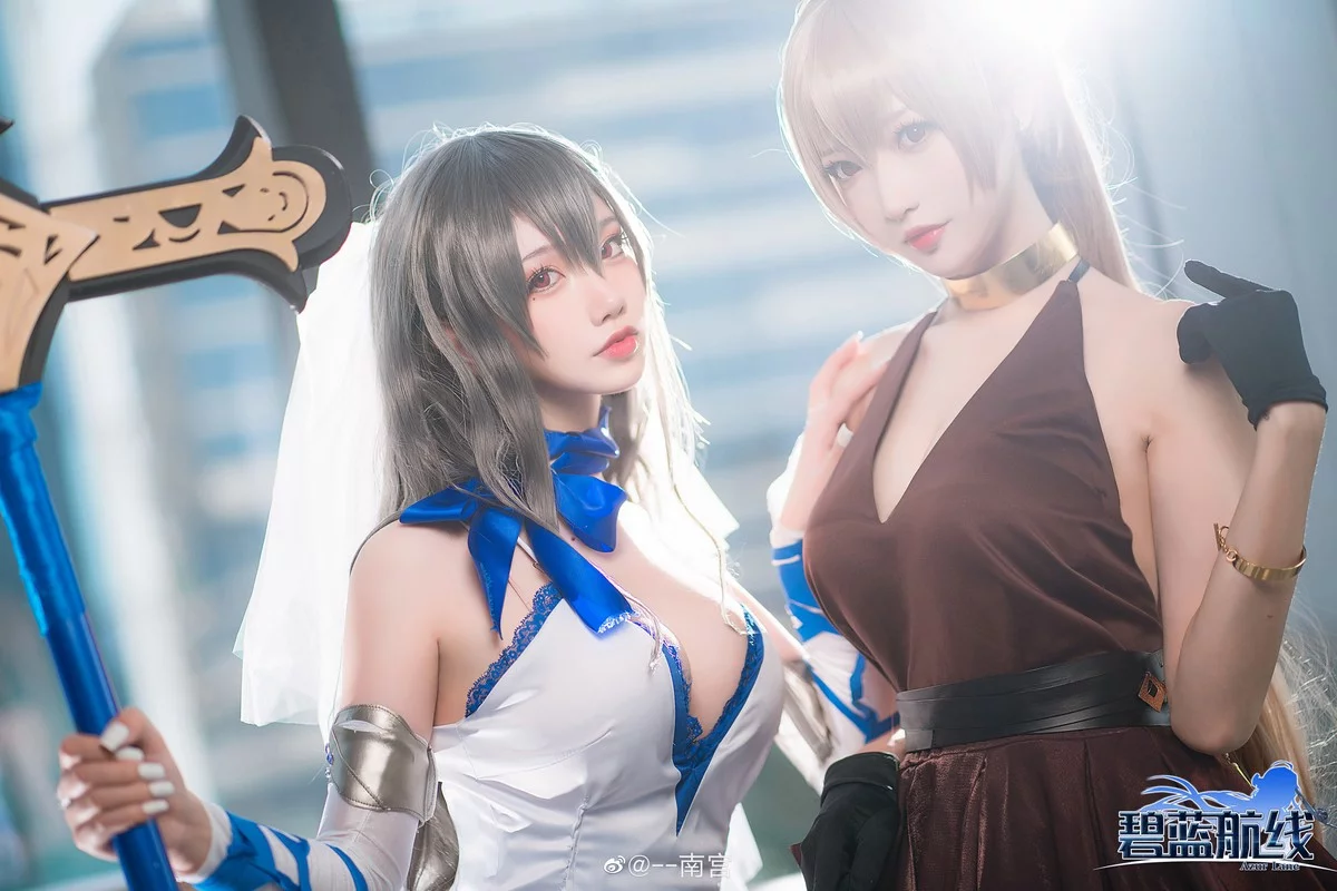 知名主播天夫人-Azur Lane Saint Louis主题白色紧身礼裙配白丝袜秀美腿诱惑写真46P