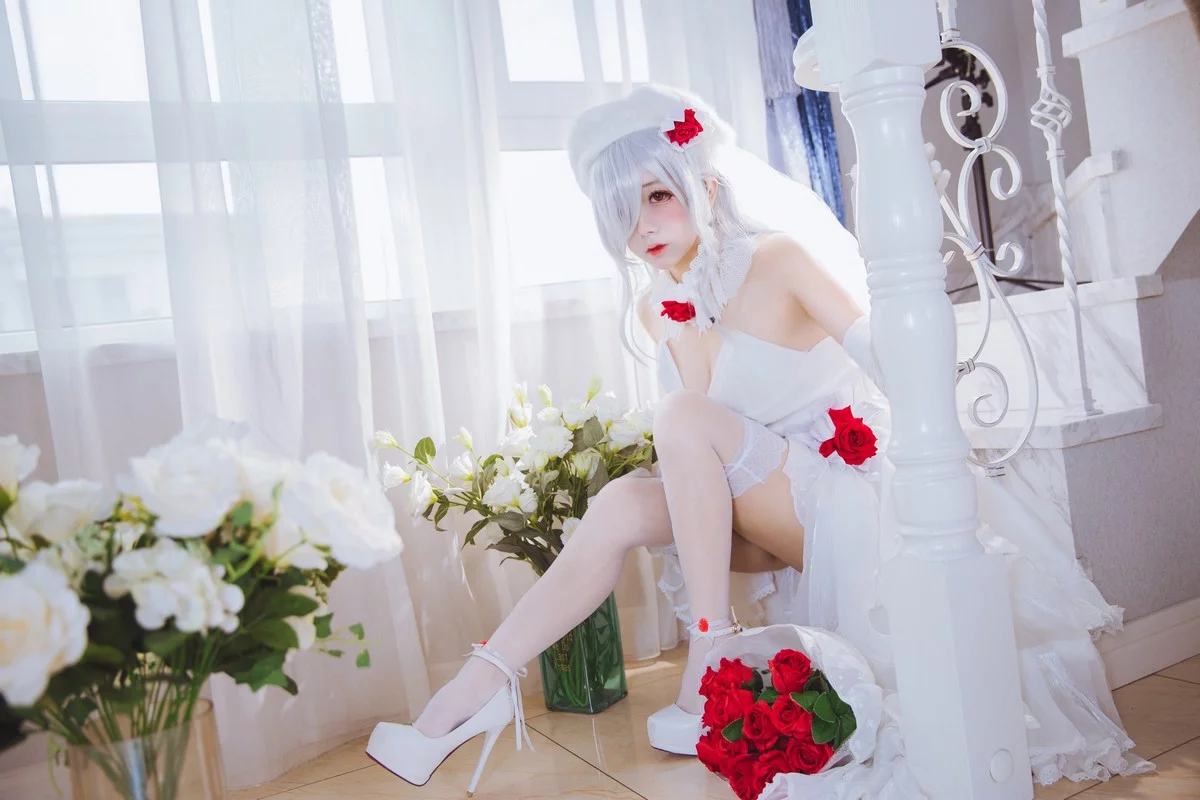 Cosplay美女日奈娇G36C礼服主题性感白色礼裙配白色蕾丝吊袜秀美腿诱惑写真40P
