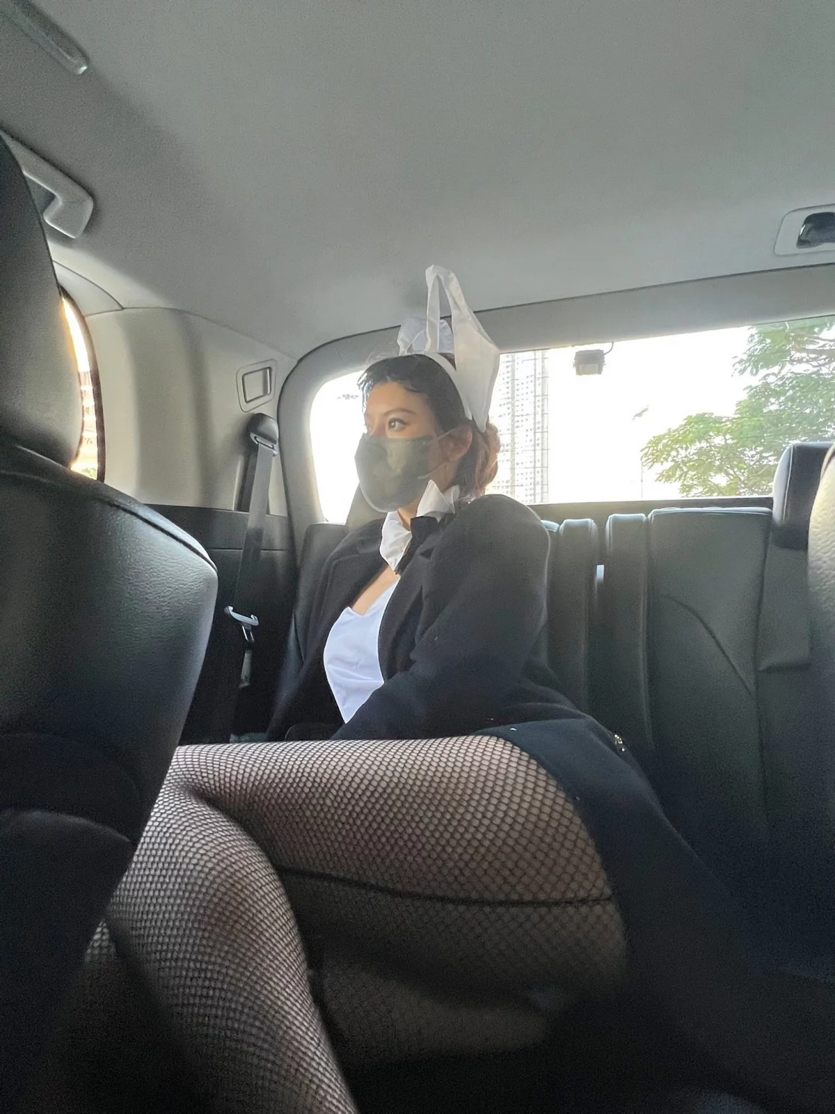 秀人模特就是阿朱啊兔子+瑜伽主题白色高叉连体衣+薄纱瑜伽服秀完美身材诱惑写真32P