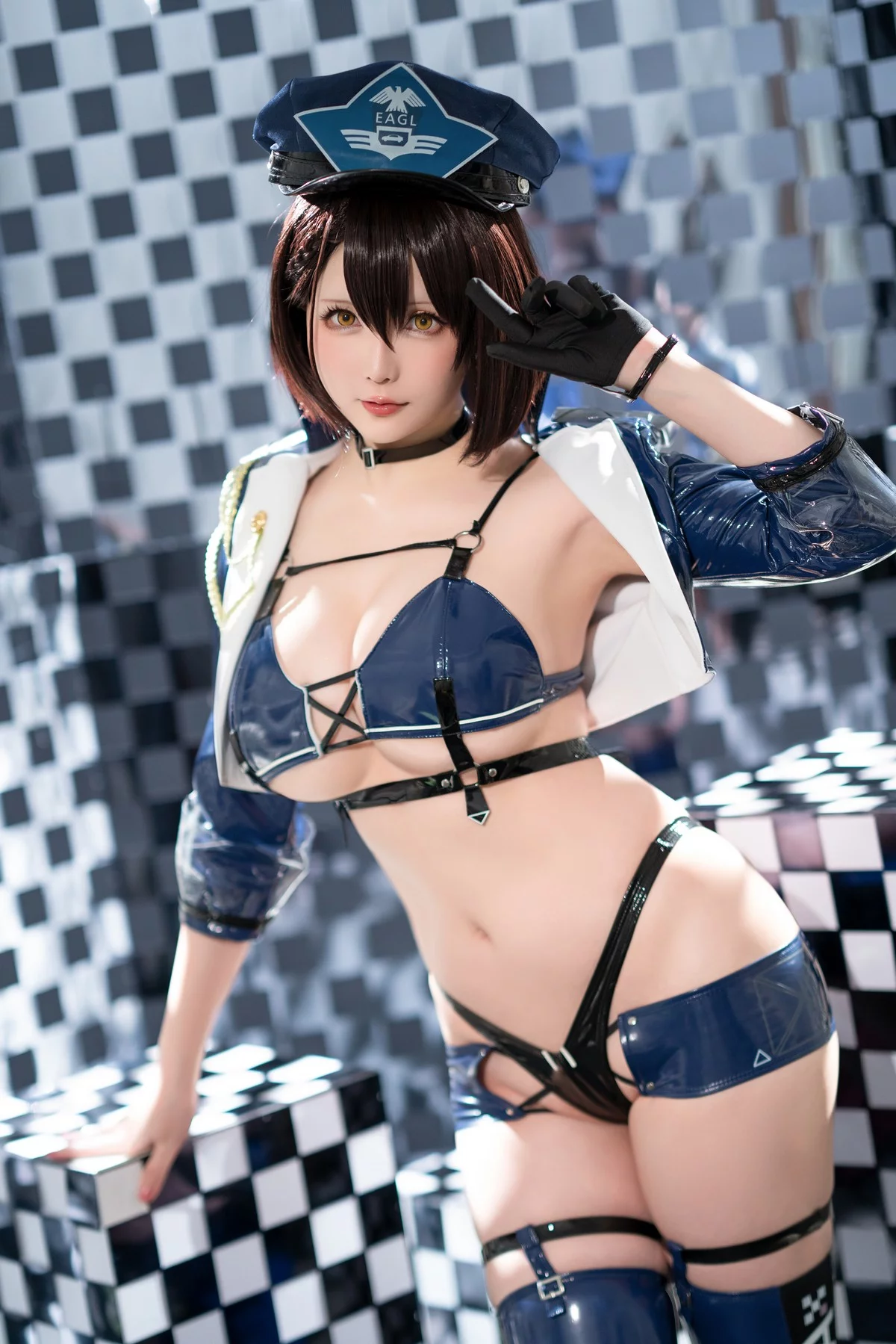 Coser小姐姐星之迟迟巴尔的摩赛车服主题性感赛车女郎服饰秀丰满身材诱惑写真51P