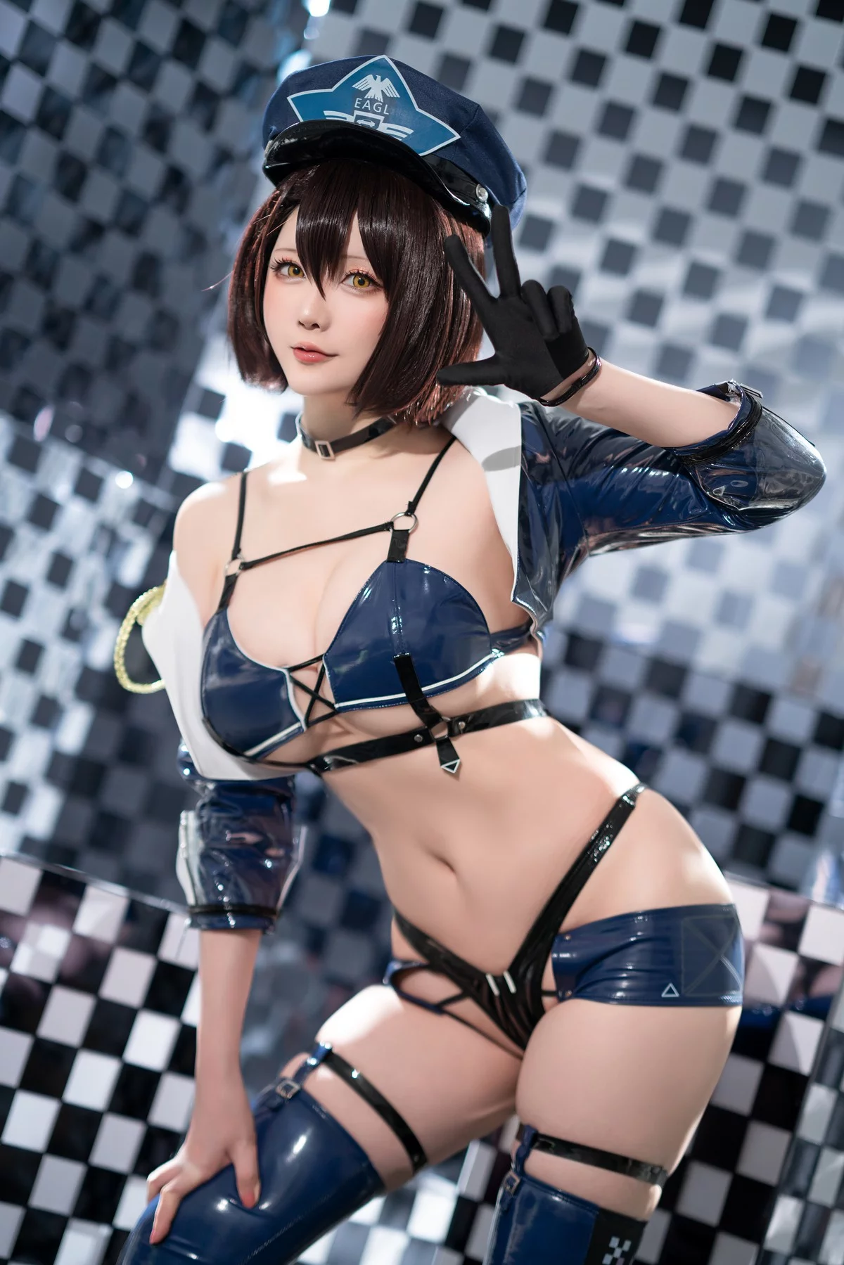 Coser小姐姐星之迟迟巴尔的摩赛车服主题性感赛车女郎服饰秀丰满身材诱惑写真51P