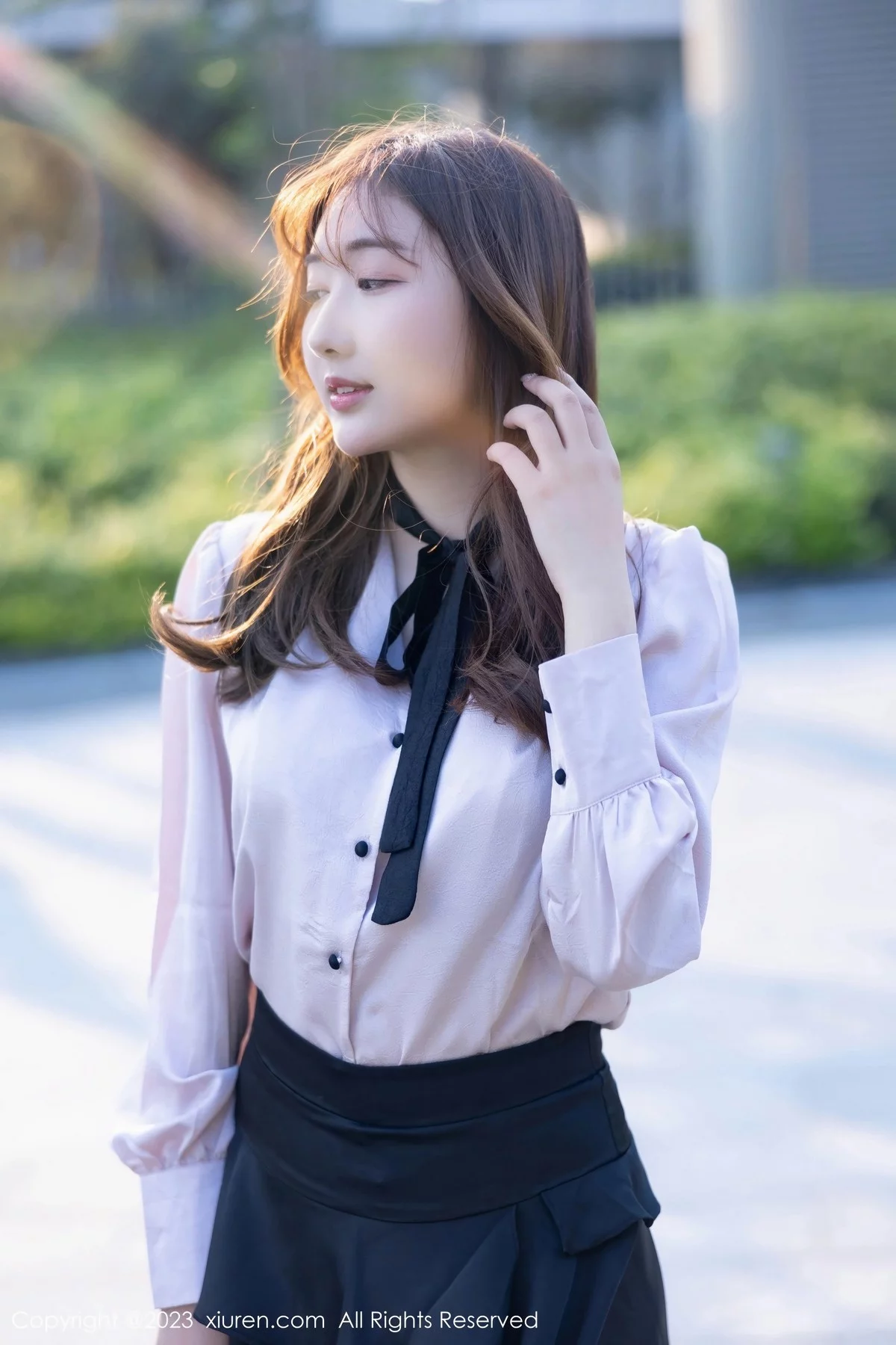 XiuRen第6721期_模特江真真淡粉色T恤配黑短裙露性感黑色轻透内衣完美诱惑写真80P