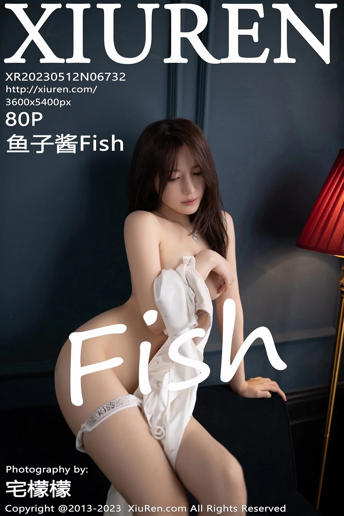 XiuRen第6732期_模特鱼子酱Fish性感白色连衣裙配原色丝袜秀曼妙身姿诱惑写真80P
