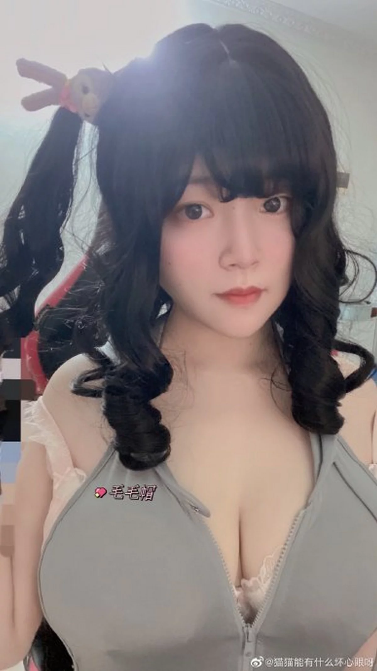微博妹子一只毛毛帽视图精选合集主题私房性感服饰系列秀丰满身材诱惑写真210P