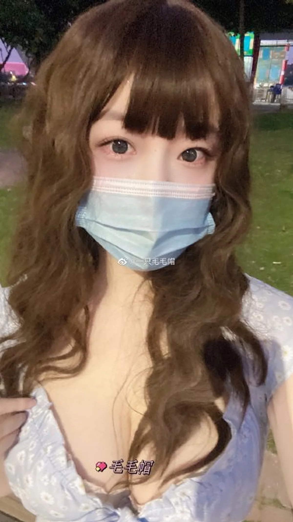 微博妹子一只毛毛帽视图精选合集主题私房性感服饰系列秀丰满身材诱惑写真210P