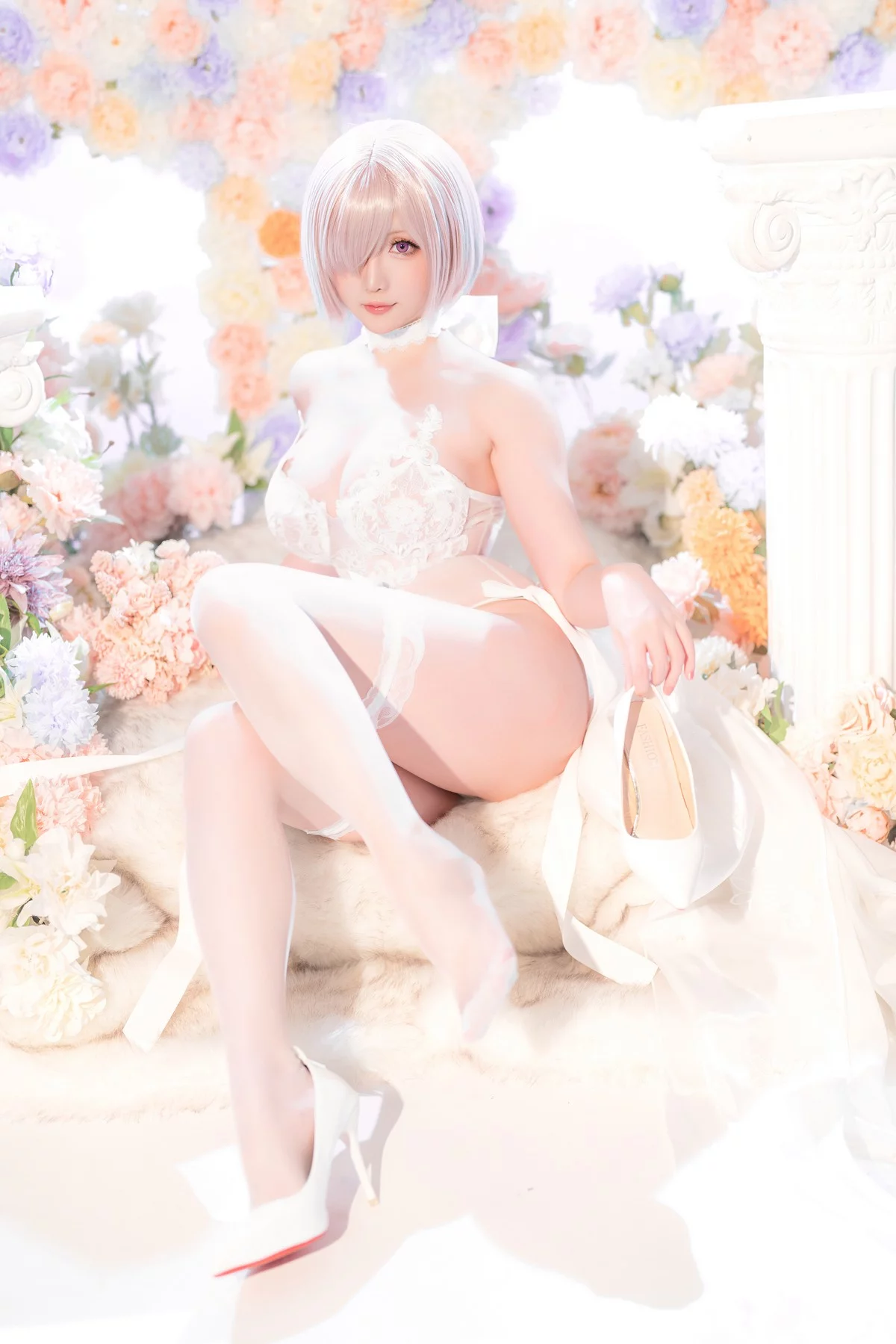 Coser小姐姐星之迟迟玛修婚纱主题性感白色婚纱露白色蕾丝内衣惹火诱惑写真78P
