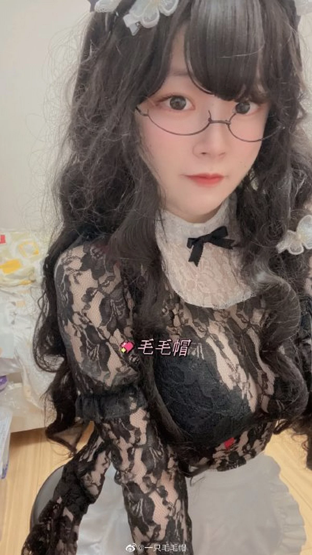 微博妹子一只毛毛帽视图精选合集主题私房性感服饰系列秀丰满身材诱惑写真210P