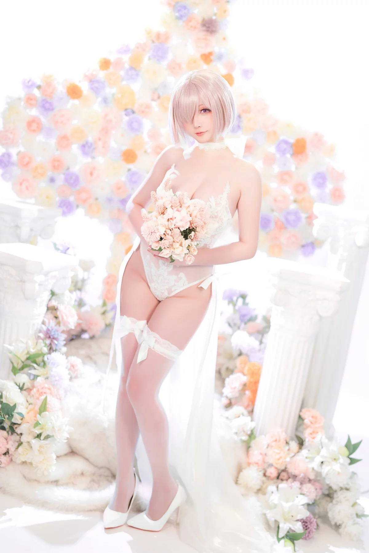 Coser小姐姐星之迟迟玛修婚纱主题性感白色婚纱露白色蕾丝内衣惹火诱惑写真78P