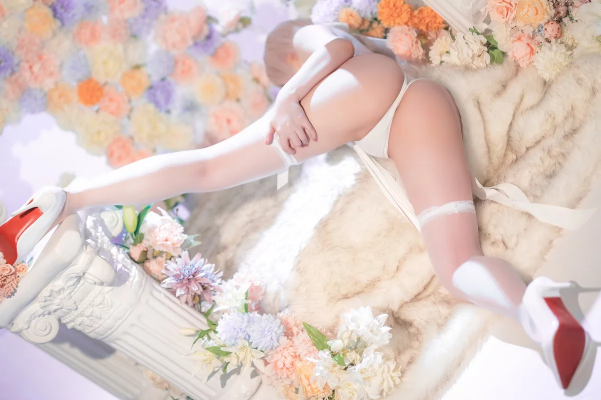 Coser小姐姐星之迟迟玛修婚纱主题性感白色婚纱露白色蕾丝内衣惹火诱惑写真78P