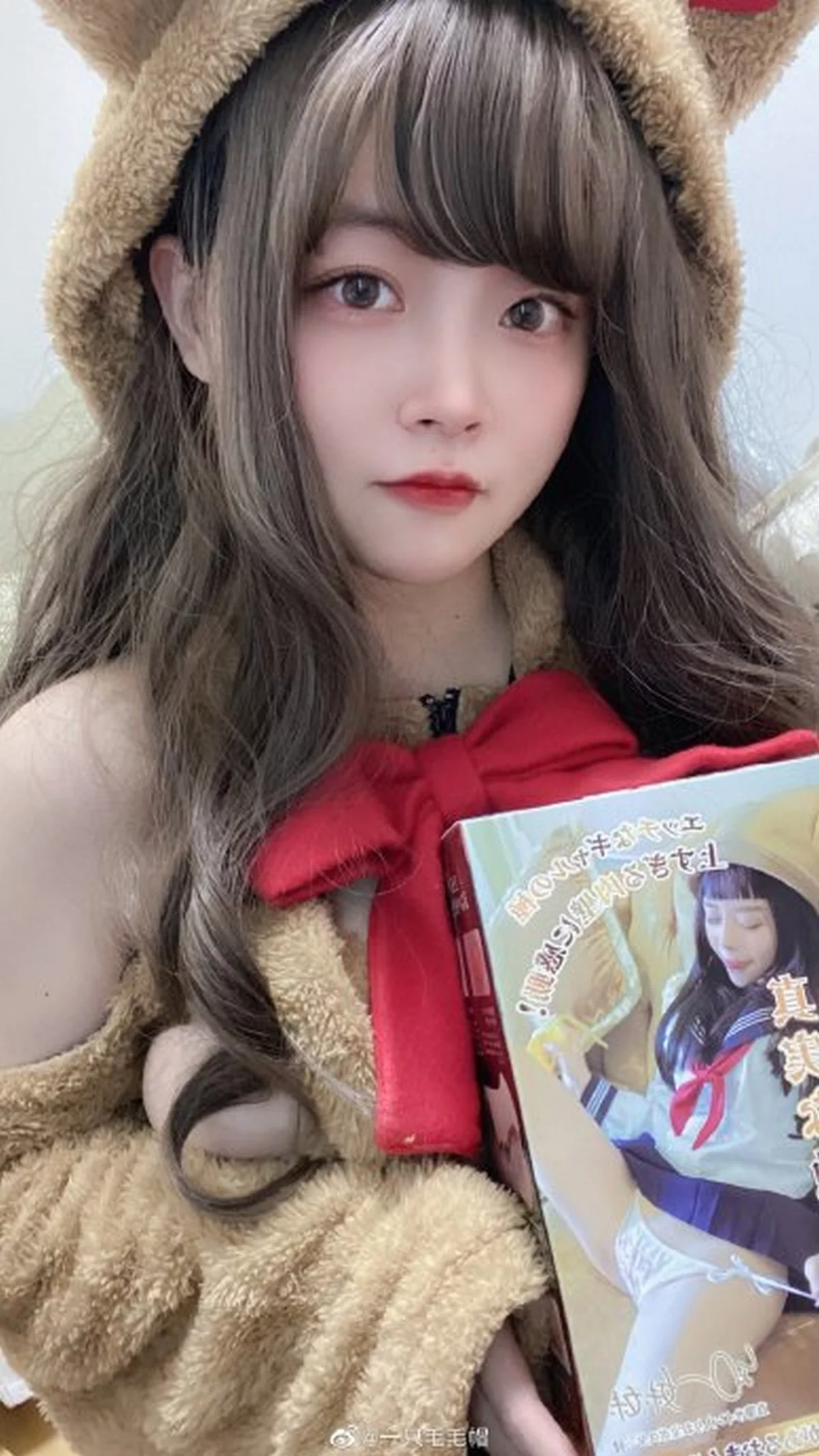 微博妹子一只毛毛帽视图精选合集主题私房性感服饰系列秀丰满身材诱惑写真210P