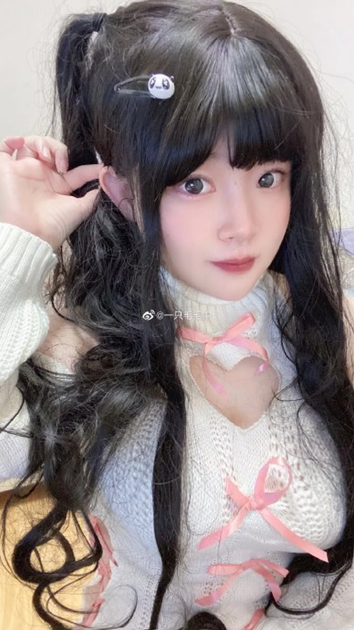 微博妹子一只毛毛帽视图精选合集主题私房性感服饰系列秀丰满身材诱惑写真210P