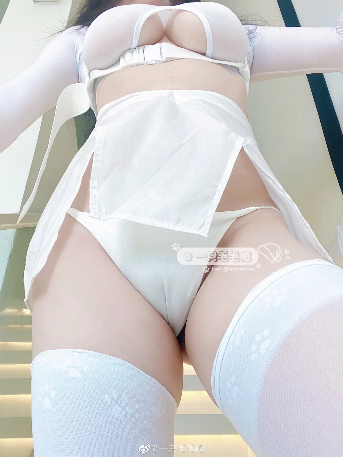 微博妹子一只毛毛帽视图精选合集主题私房性感服饰系列秀丰满身材诱惑写真210P
