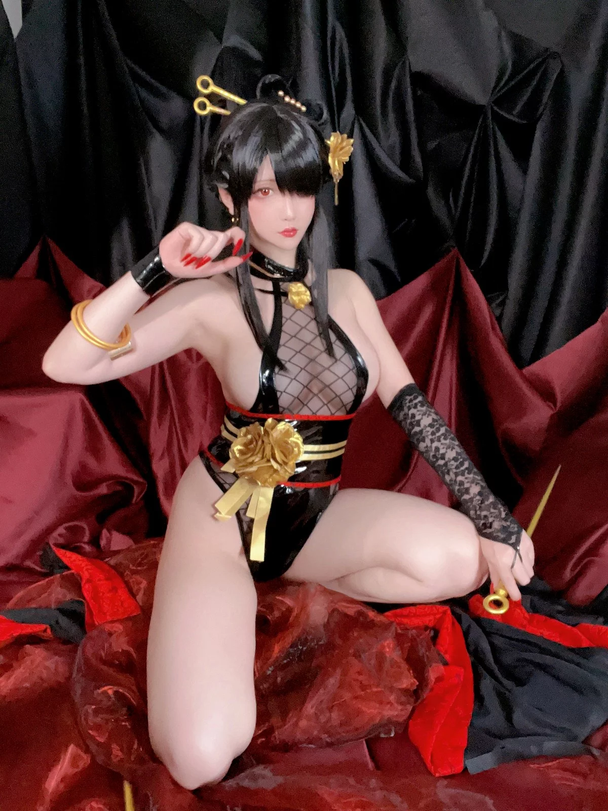 Coser小姐姐星之迟迟约尔圣诞主题私房黑色薄透情趣连体衣秀惹火身材诱惑写真78P