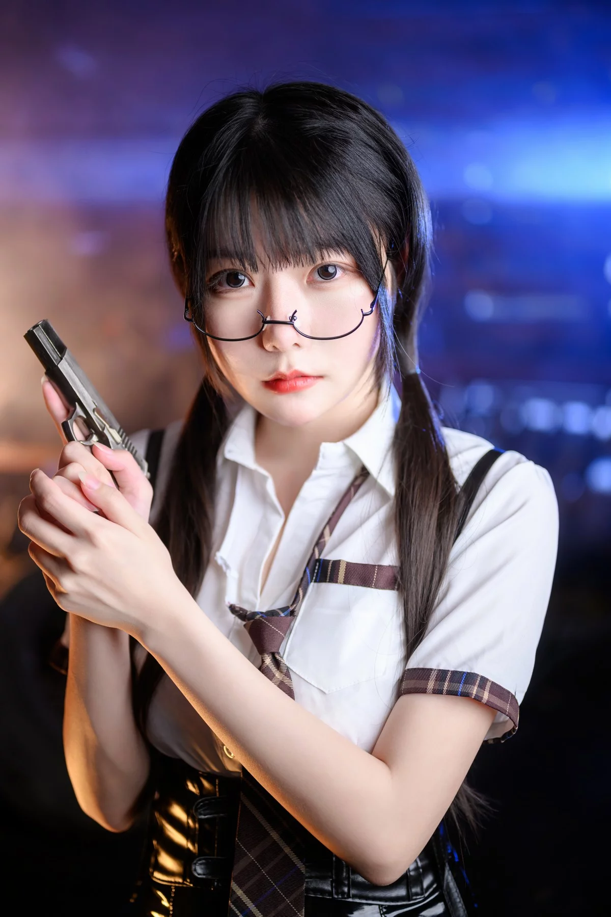 网络美女香草喵露露新年兔年贺主题半脱露性感白色蕾丝内衣秀丰满身材诱惑写真47P