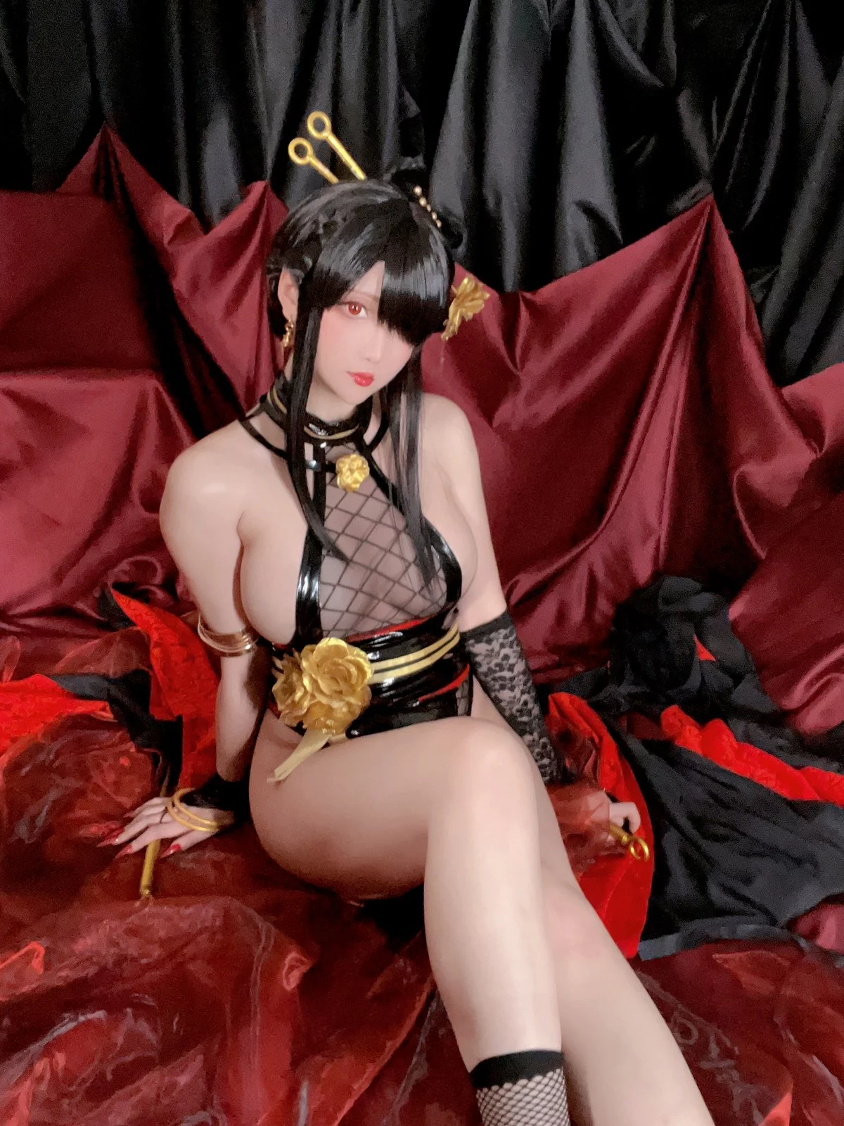 Coser小姐姐星之迟迟约尔圣诞主题私房黑色薄透情趣连体衣秀惹火身材诱惑写真78P