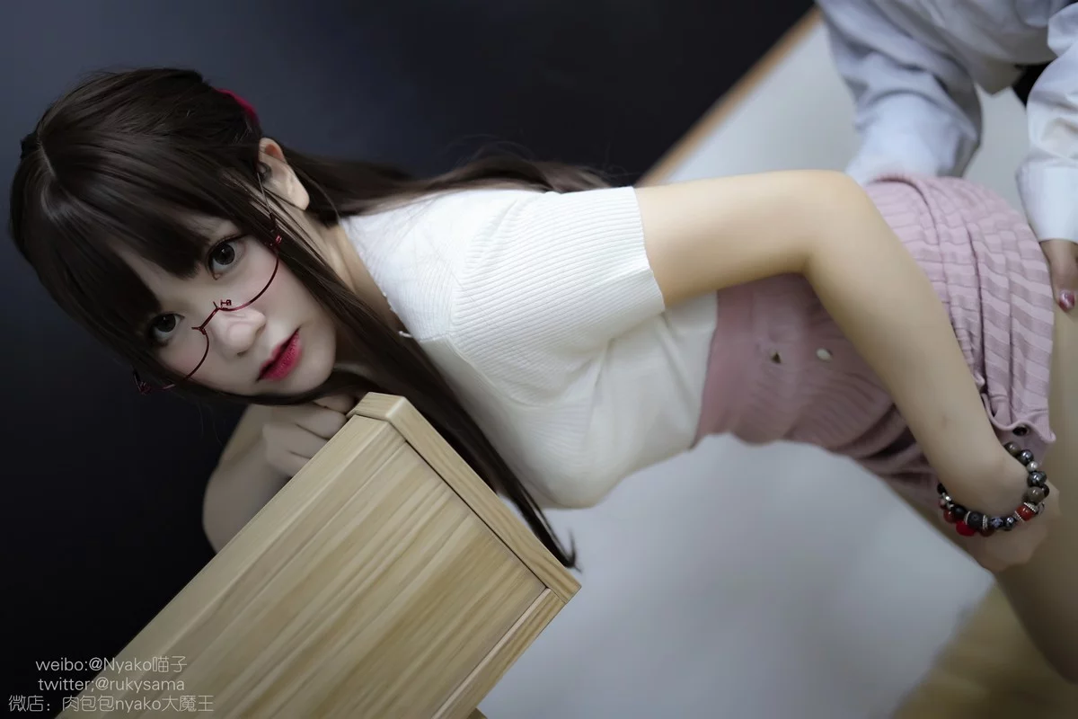 网络美女Nyako喵子个人写真主题精选私房性感服饰系列秀翘臀美腿诱惑写真123P