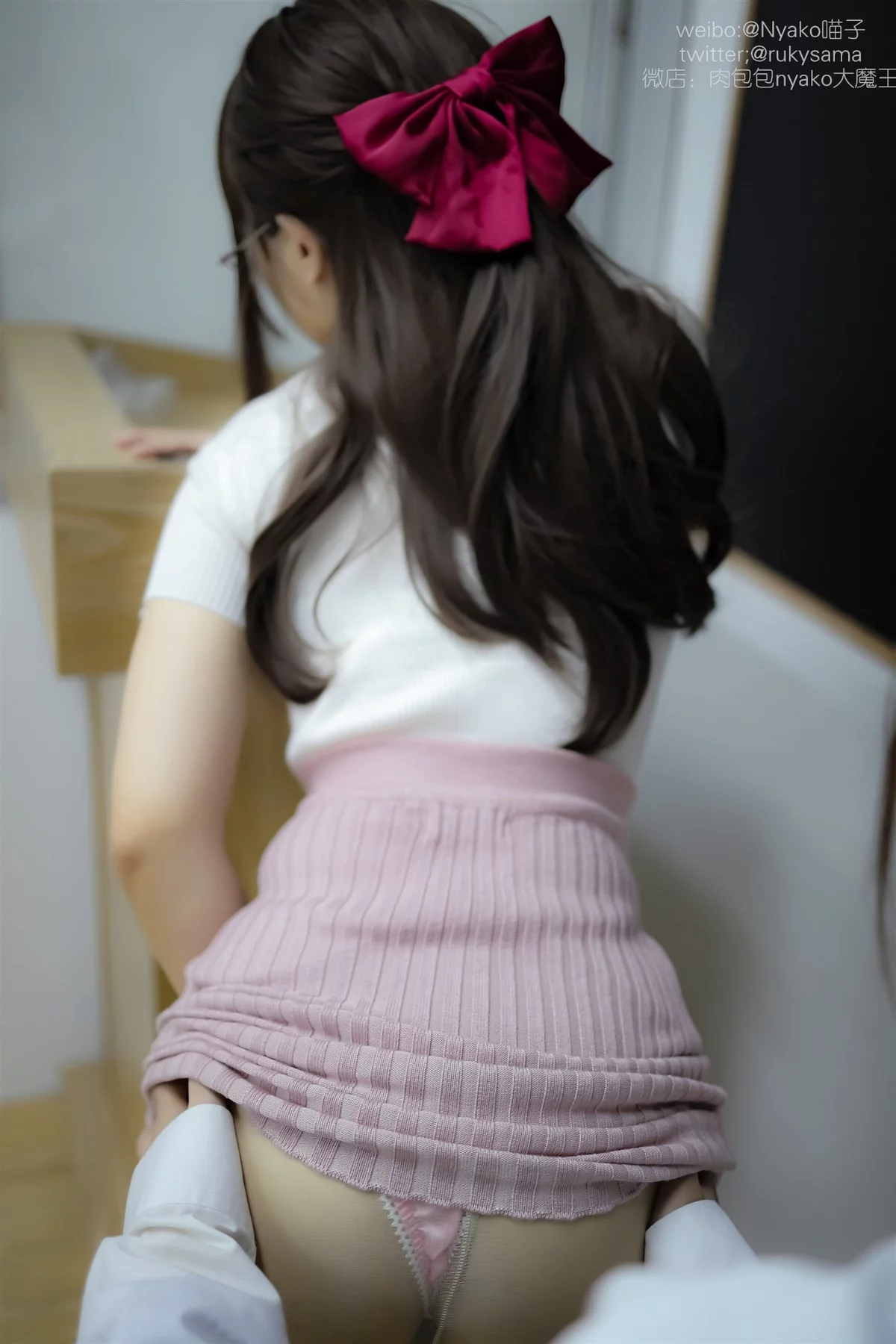 网络美女Nyako喵子个人写真主题精选私房性感服饰系列秀翘臀美腿诱惑写真123P