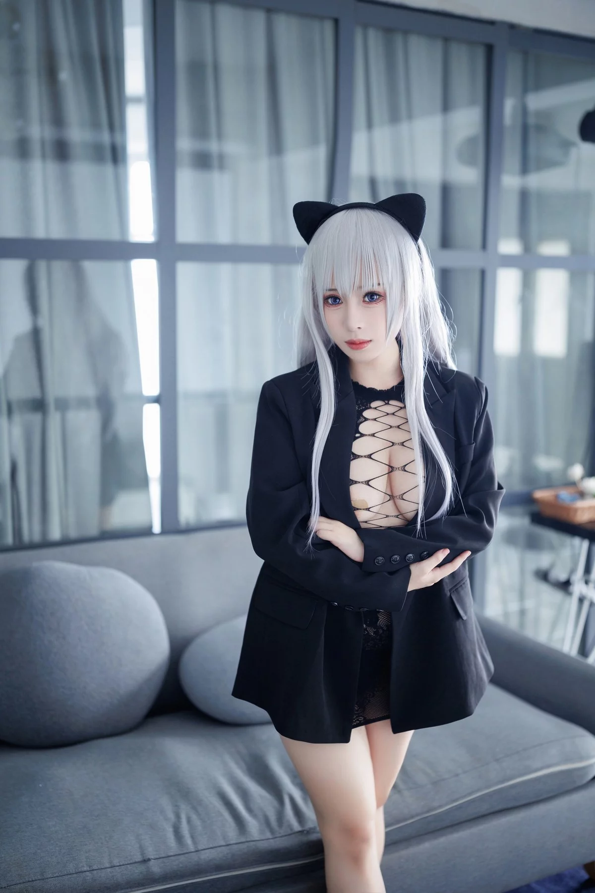网络美女胡桃猫Kurumineko魅惑猫娘主题黑色缕空情趣服饰露豪乳遮点诱惑写真79P