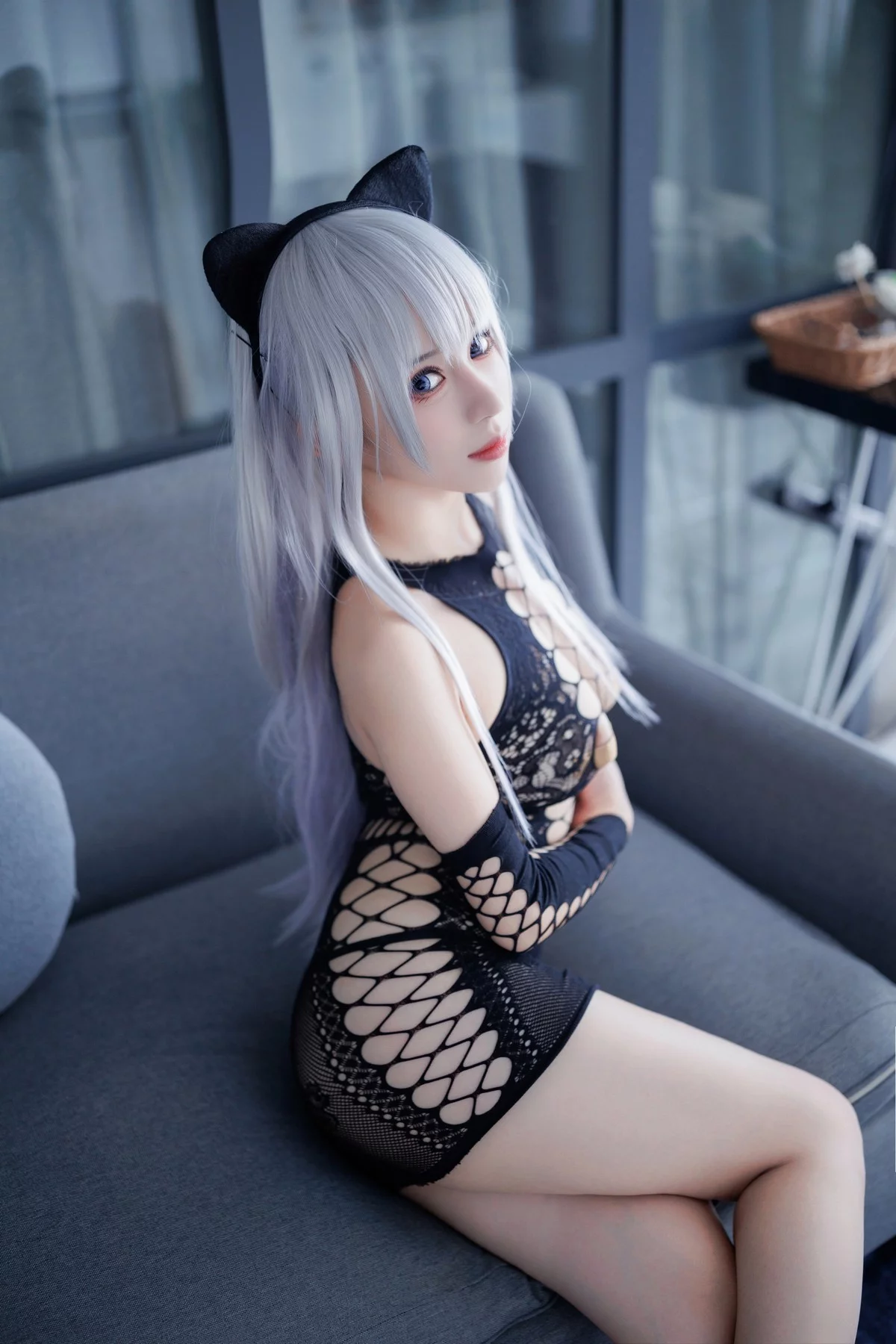 网络美女胡桃猫Kurumineko魅惑猫娘主题黑色缕空情趣服饰露豪乳遮点诱惑写真79P