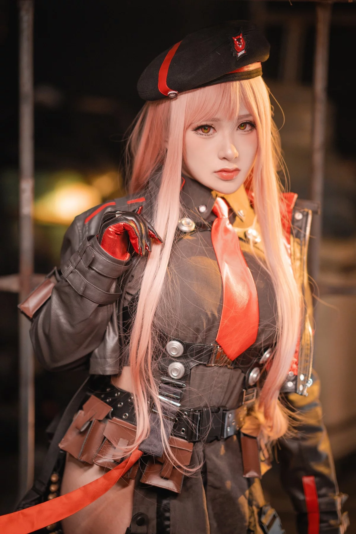 网络美女柘烟_Zuken妮姬胜利女神主题性感黑色服饰配黑丝袜秀翘臀美腿诱惑写真48P