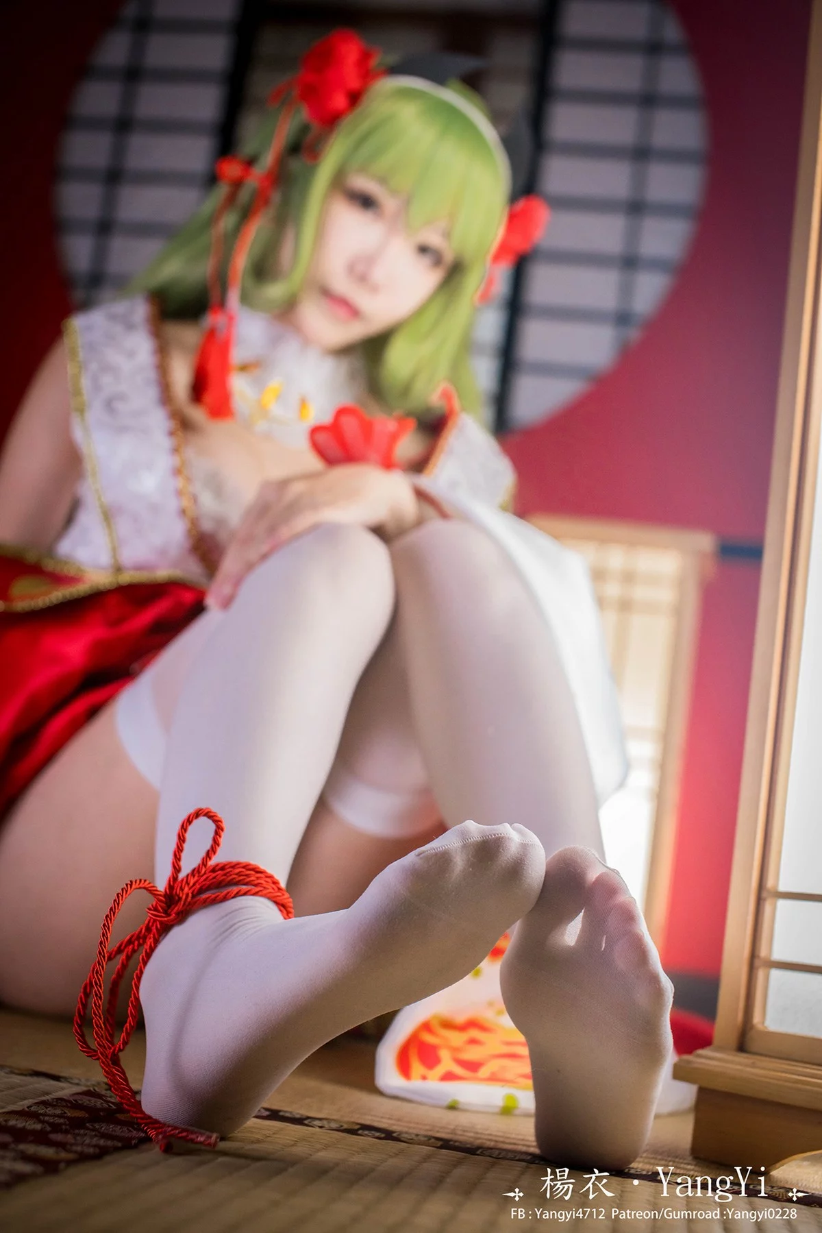 Coser美女yangyi杨衣Cos图片合集主题私房性感Cos服饰系列秀完美身材诱惑写真203P