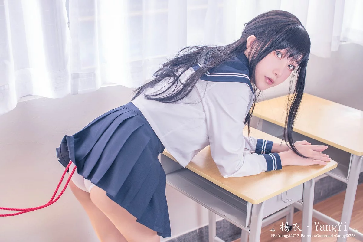 Coser美女yangyi杨衣Cos图片合集主题私房性感Cos服饰系列秀完美身材诱惑写真203P