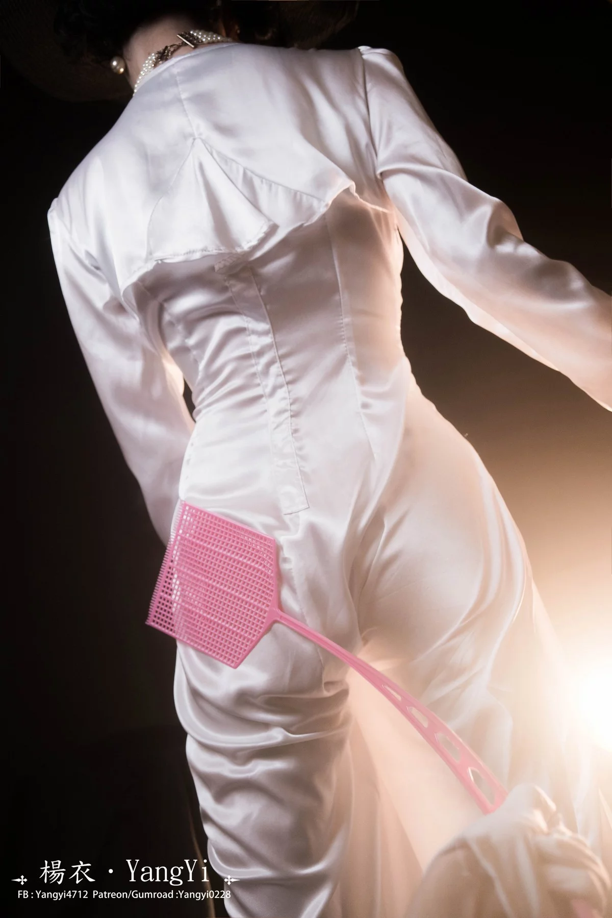 Coser美女yangyi杨衣Cos图片合集主题私房性感Cos服饰系列秀完美身材诱惑写真203P
