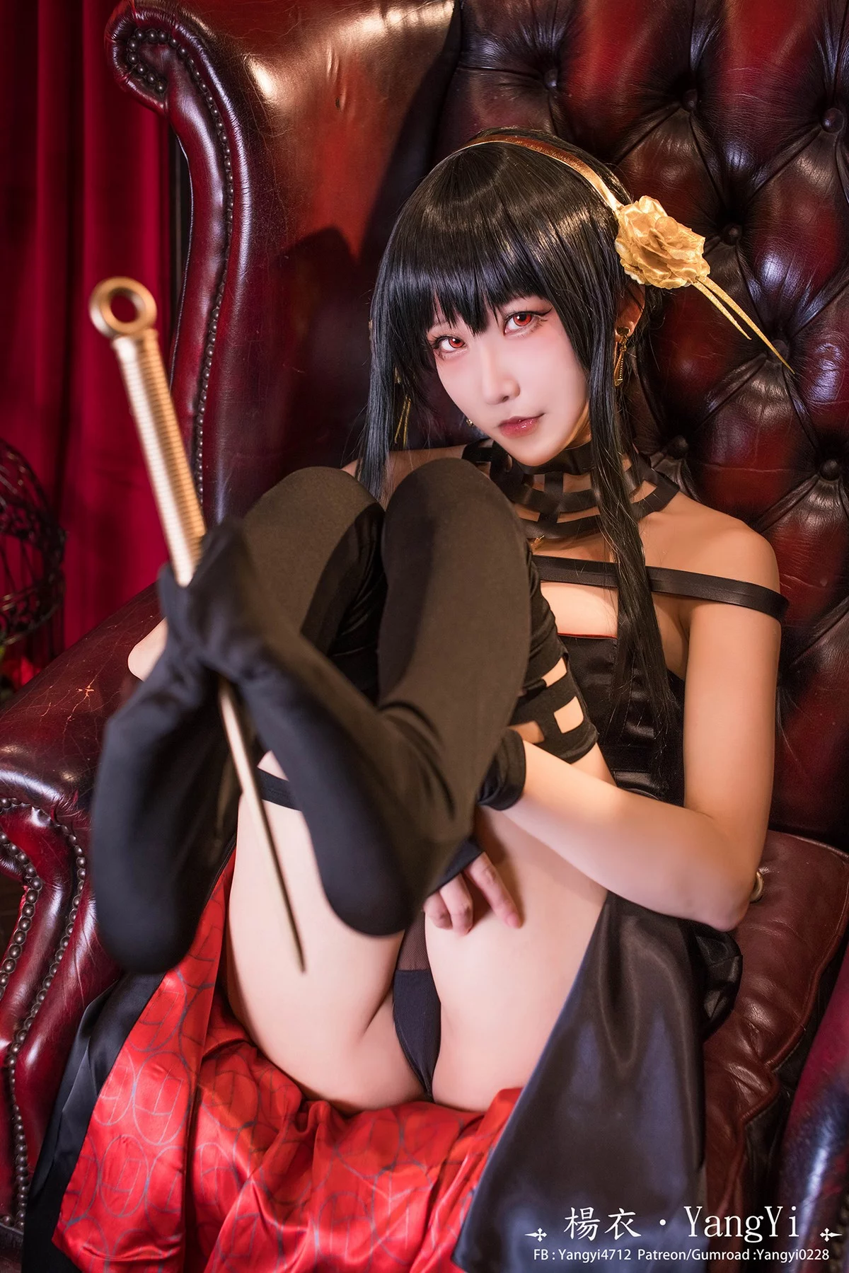 Coser美女yangyi杨衣Cos图片合集主题私房性感Cos服饰系列秀完美身材诱惑写真203P