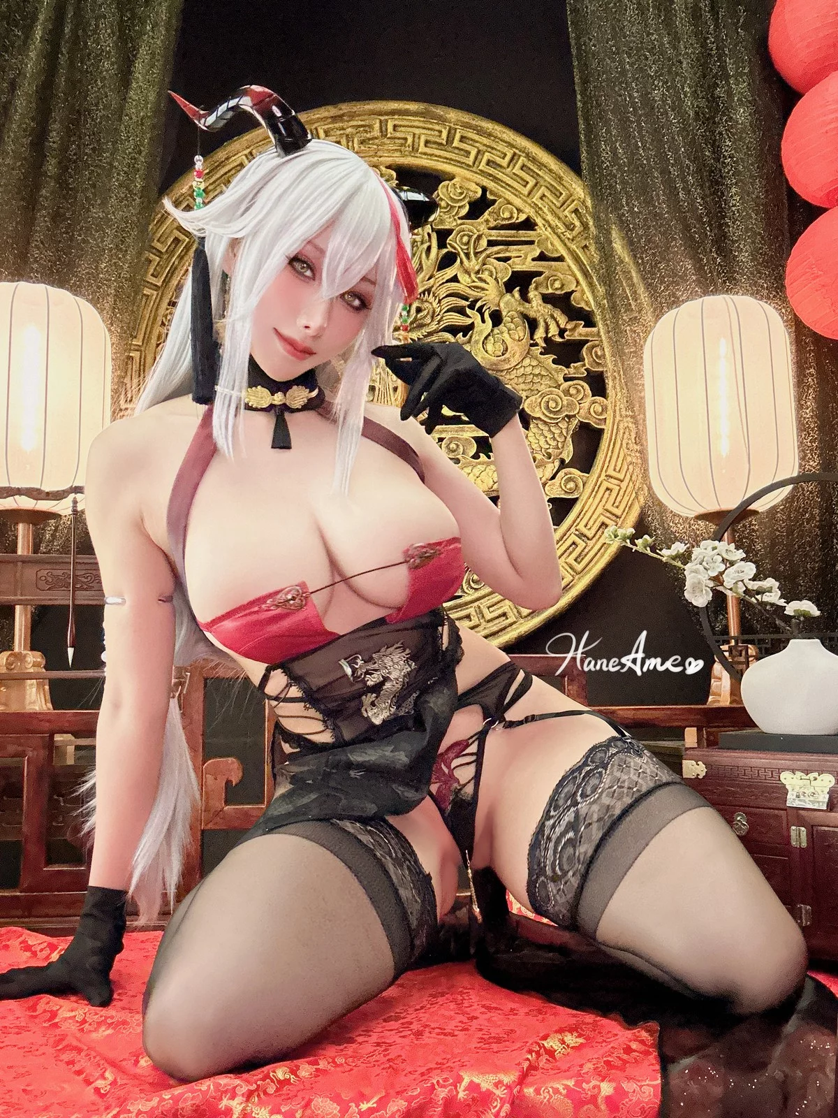Coser美女雨波_HaneAme埃吉尔旗袍主题性感红色情趣内衣配黑丝吊袜诱惑写真43P
