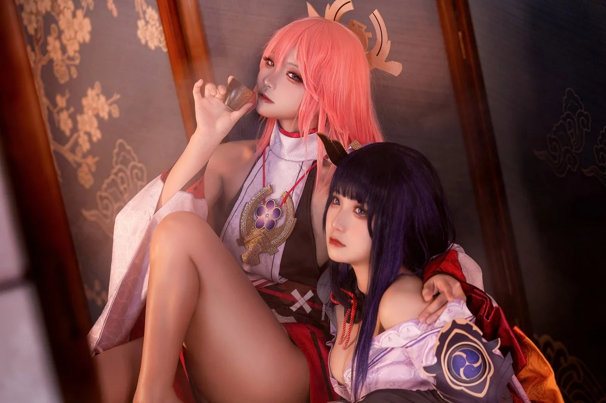 Coser美女伊喵君八重&雷神双倍快乐主题私房姐妹花性感日系服饰惹火诱惑写真57P