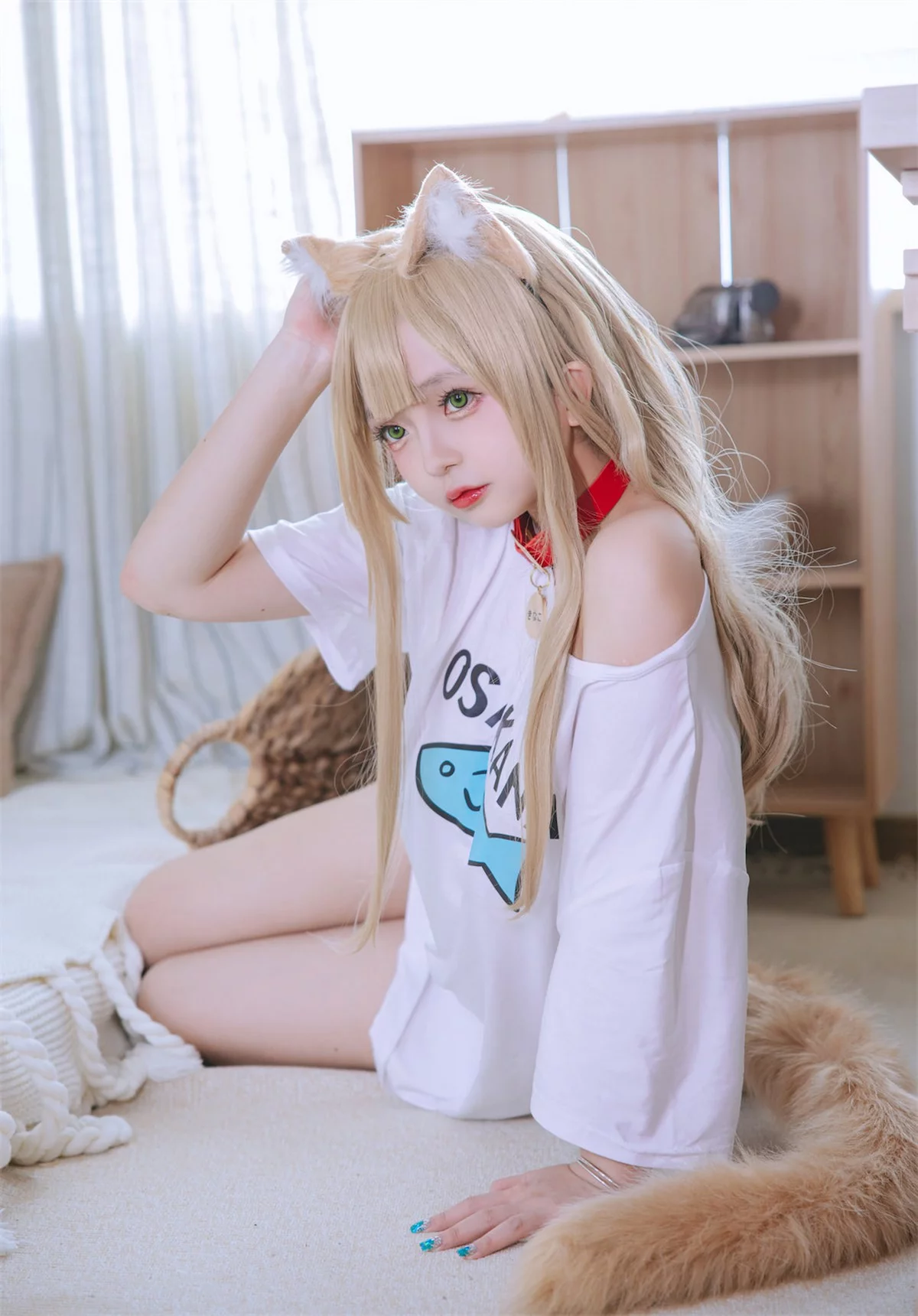 Cosplay美女日奈娇黄豆粉主题私房半脱性感白T露傲人豪乳遮点惹火诱惑写真159P