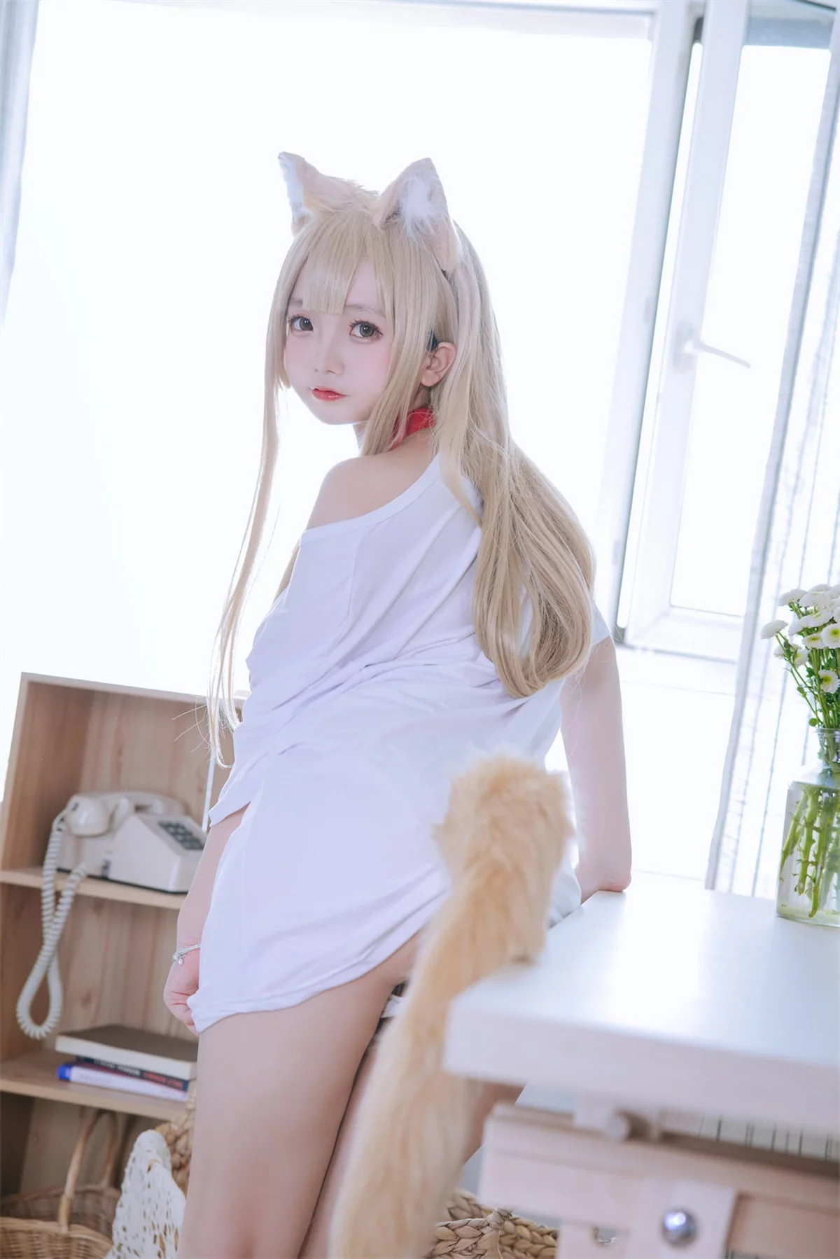 Cosplay美女日奈娇黄豆粉主题私房半脱性感白T露傲人豪乳遮点惹火诱惑写真159P