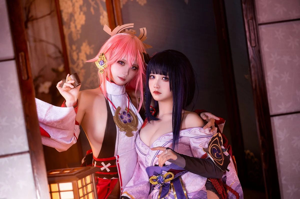 Coser美女伊喵君八重&雷神双倍快乐主题私房姐妹花性感日系服饰惹火诱惑写真57P
