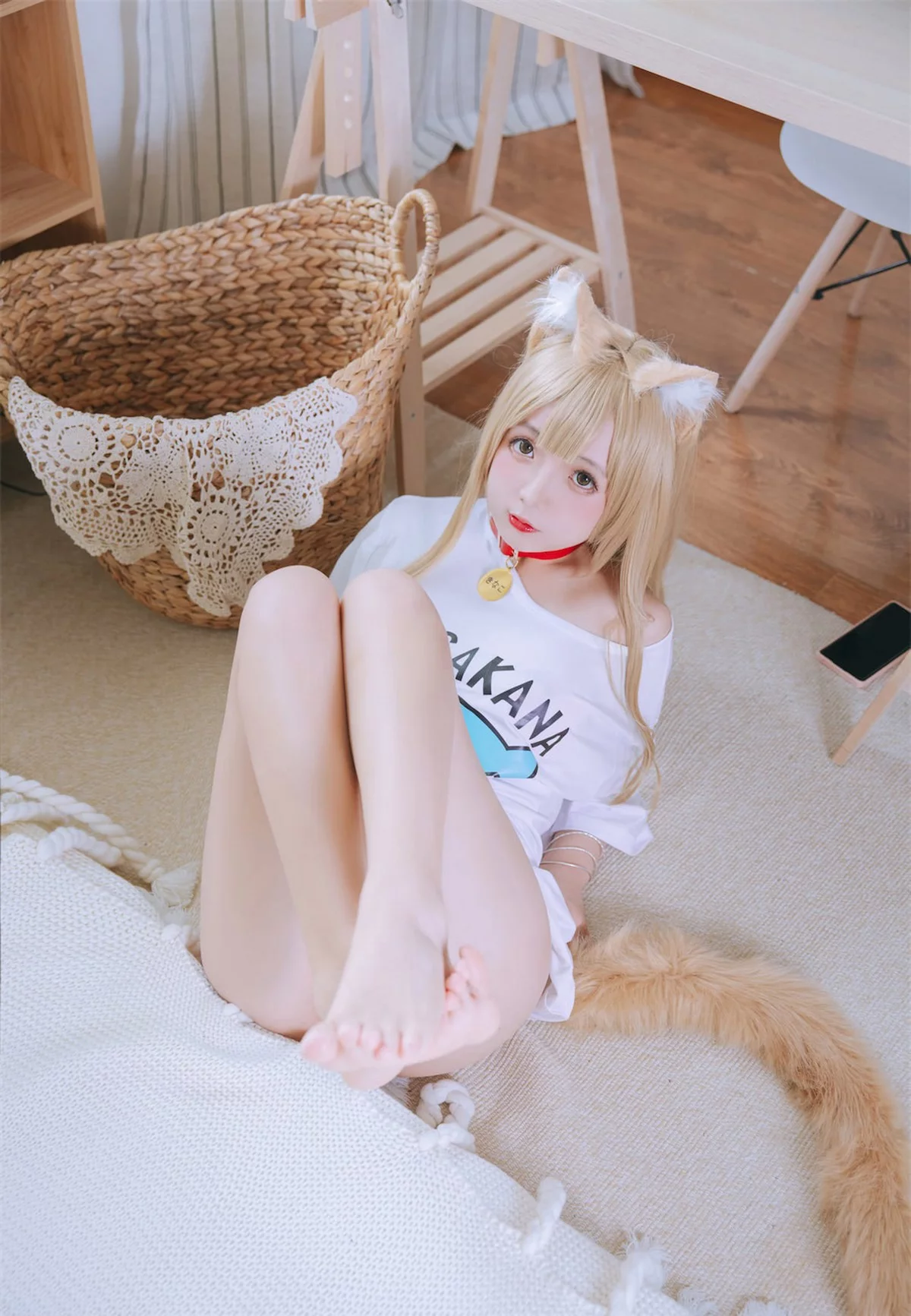 Cosplay美女日奈娇黄豆粉主题私房半脱性感白T露傲人豪乳遮点惹火诱惑写真159P