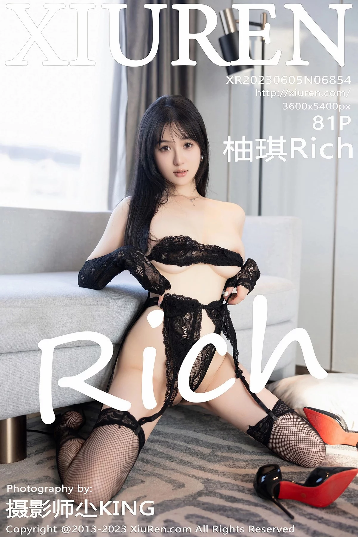XiuRen第6854期_模特柚琪Rich性感黑色蕾丝情趣服配网格袜秀惹火身材诱惑写真81P