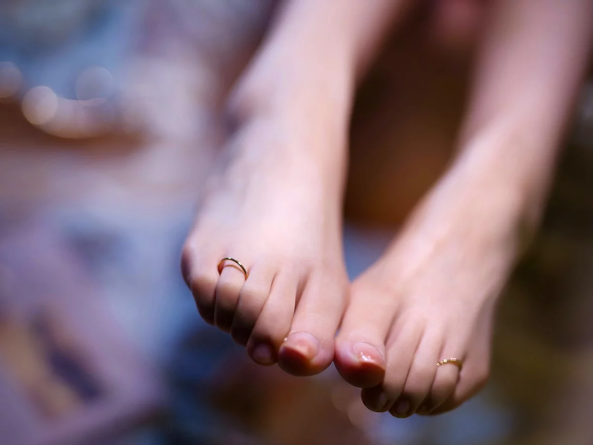 网红美女晓美妈乱室佳人主题私房床上性感金色内衣秀完美身材迷人诱惑写真61P