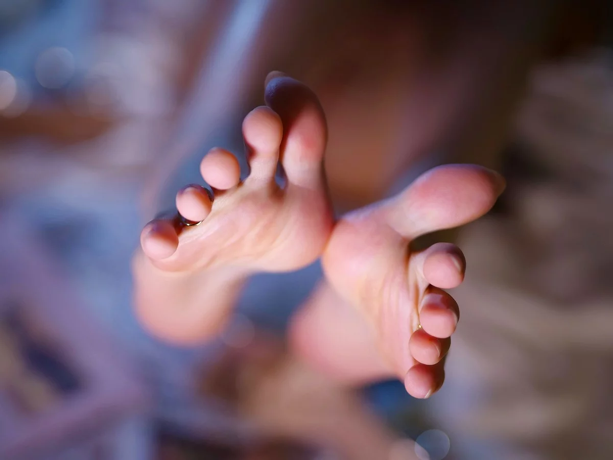 网红美女晓美妈乱室佳人主题私房床上性感金色内衣秀完美身材迷人诱惑写真61P