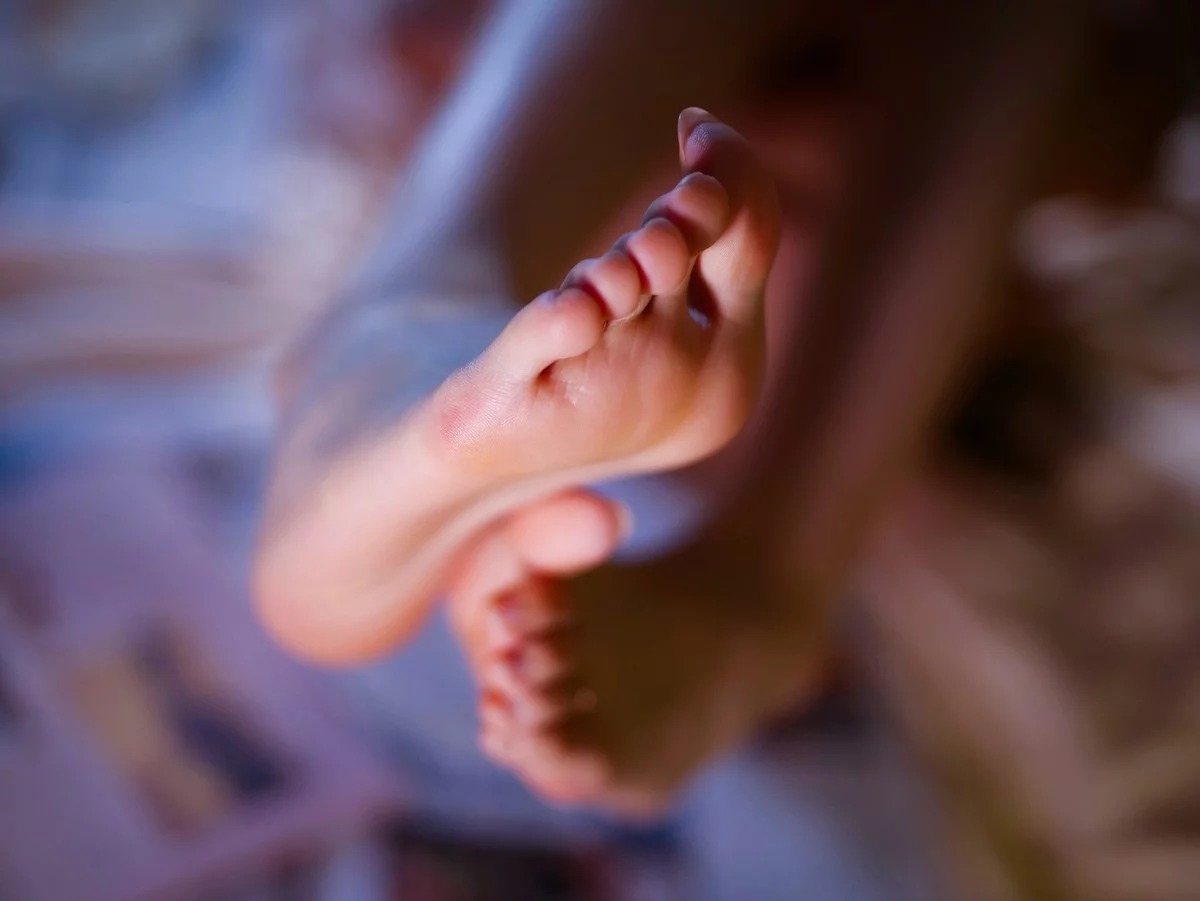 网红美女晓美妈乱室佳人主题私房床上性感金色内衣秀完美身材迷人诱惑写真61P