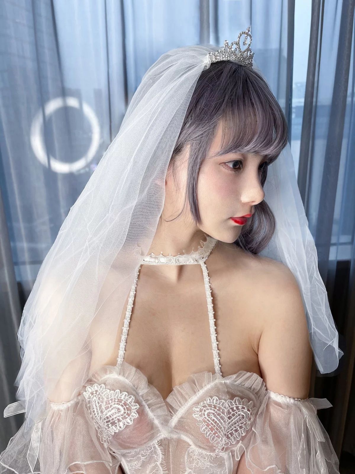 网络美女豪歌绝不后悔花嫁主题私房性感白色轻透婚纱秀翘臀美腿惹火诱惑写真40P