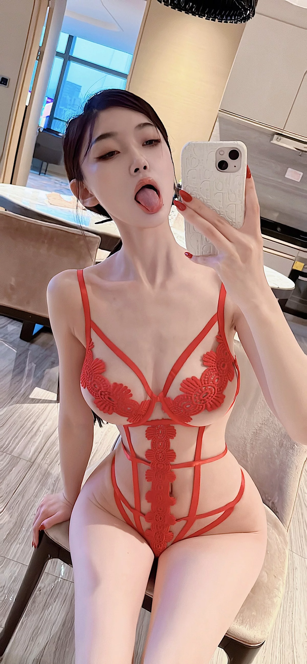 健身女神脸红Dearie红色内衣主题性感红色缕空服饰+红色情趣内衣惹火诱惑写真41P