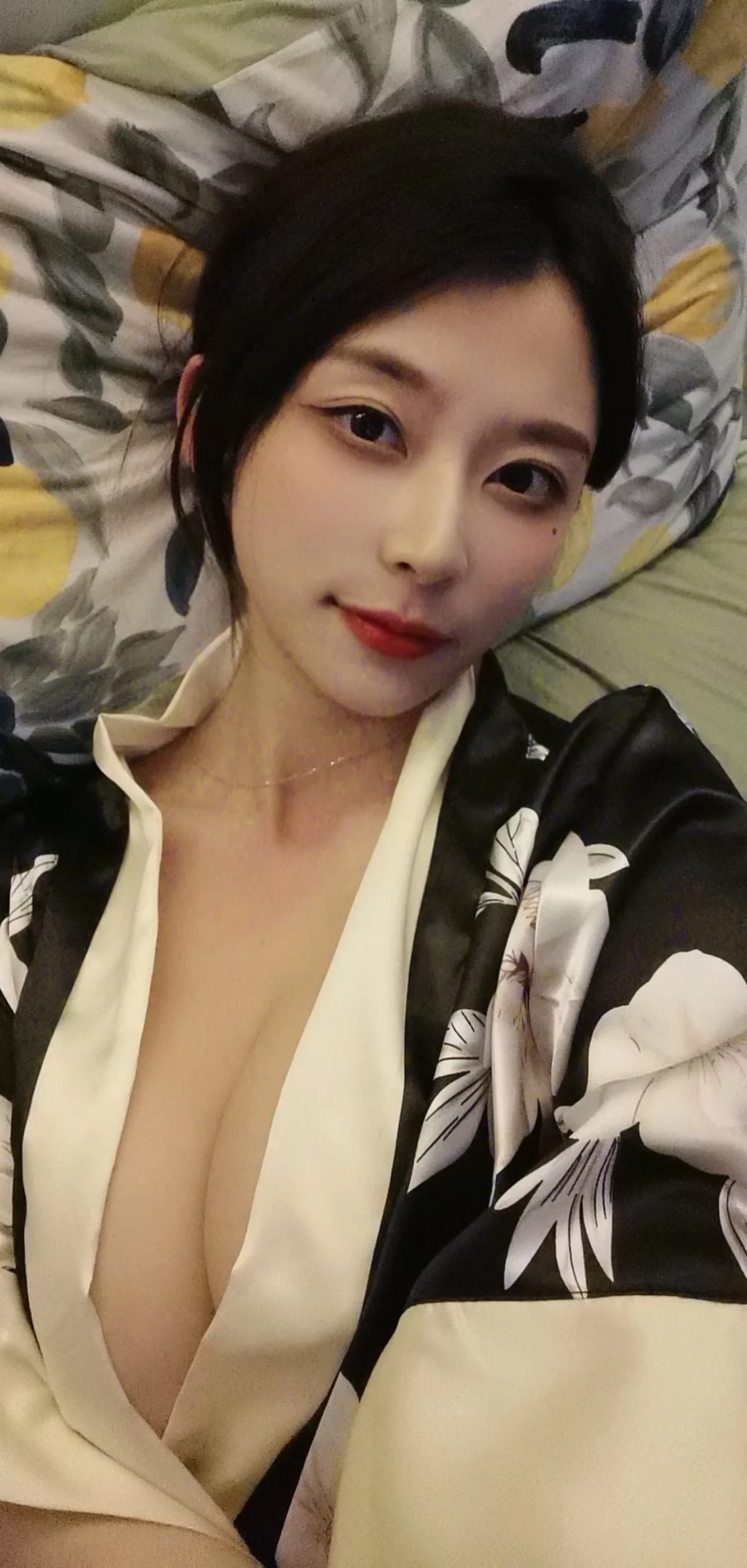 B站主播羊小雪舰长图包主题私房性感服饰系列秀高挑完美身材迷人诱惑写真187P