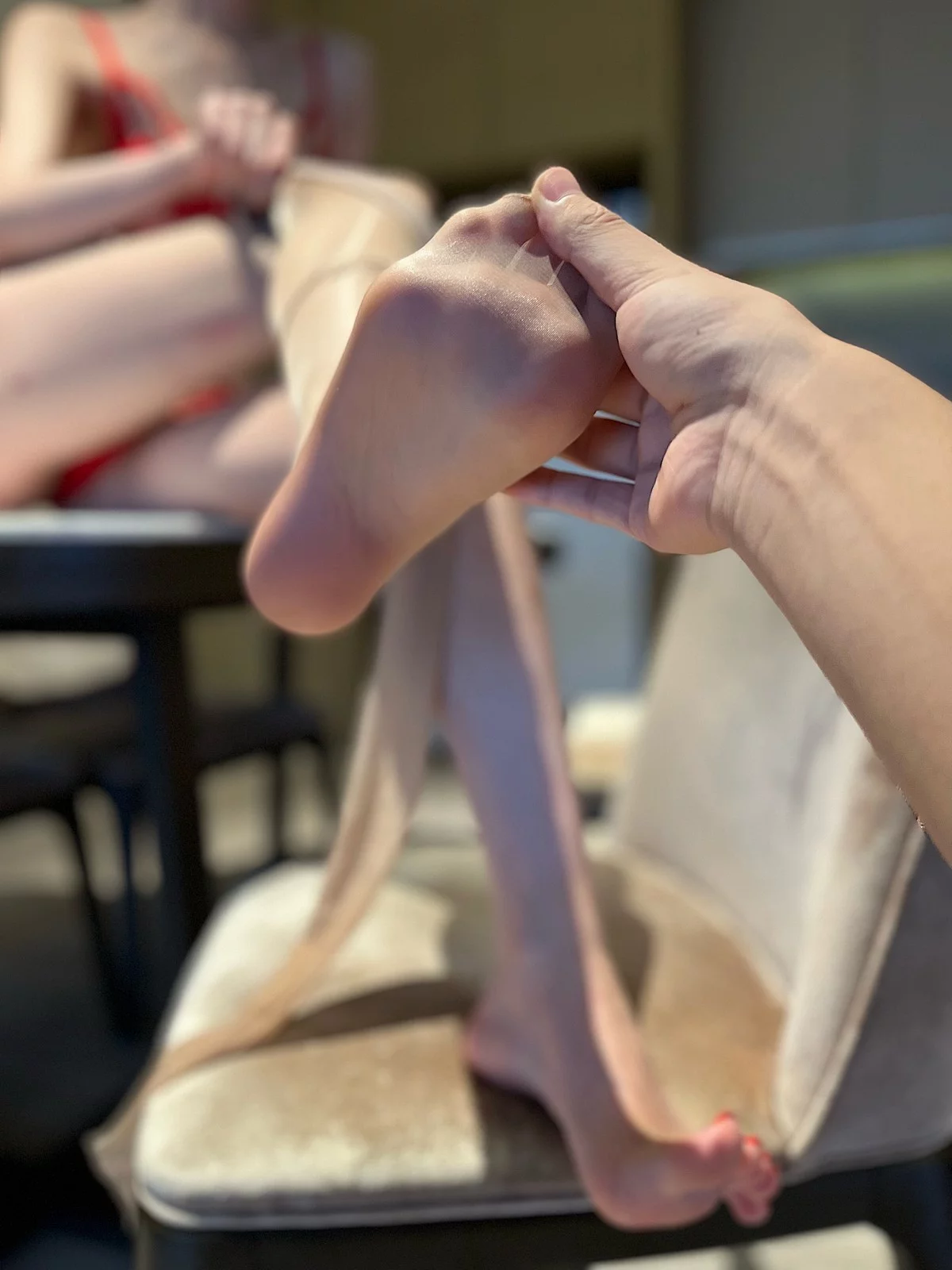 健身女神脸红Dearie红色内衣主题性感红色缕空服饰+红色情趣内衣惹火诱惑写真41P