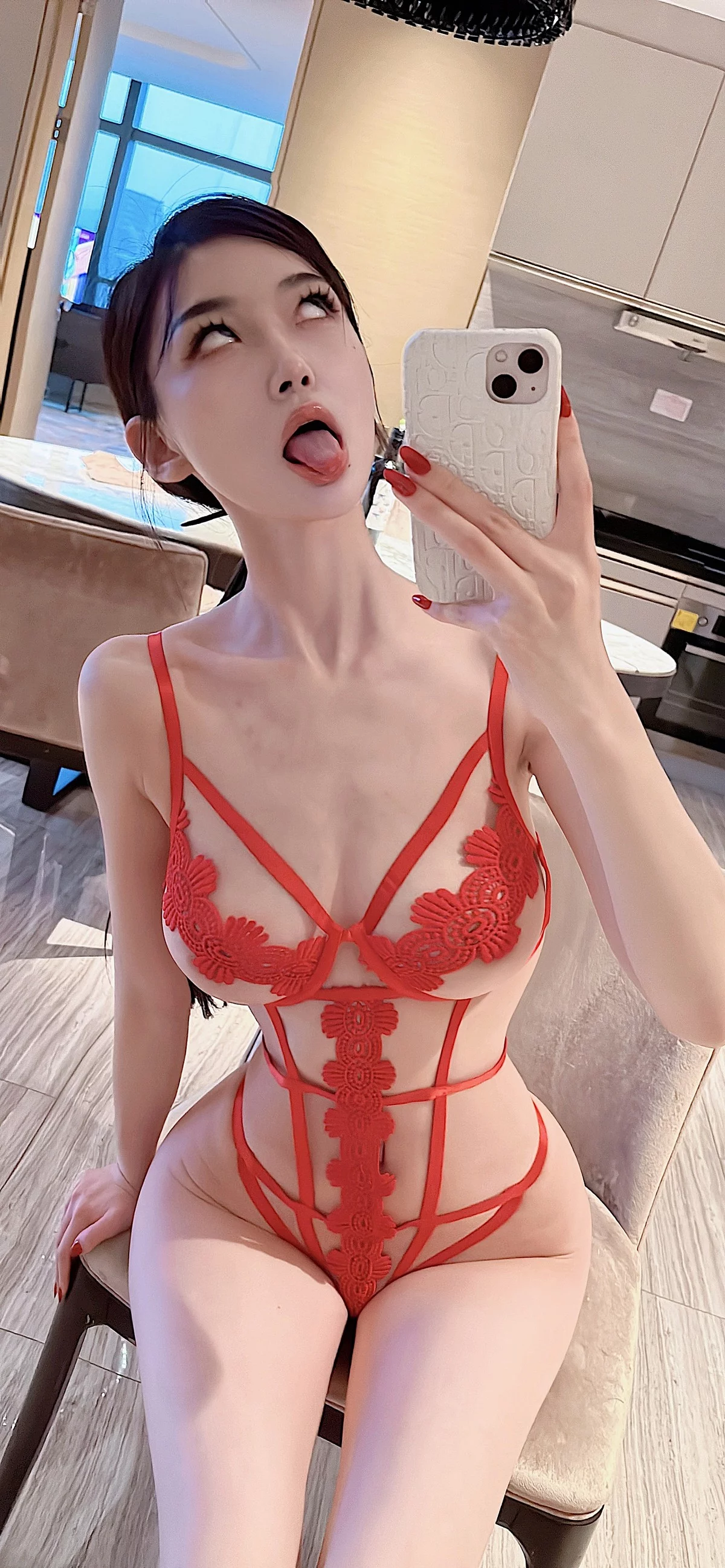 健身女神脸红Dearie红色内衣主题性感红色缕空服饰+红色情趣内衣惹火诱惑写真41P