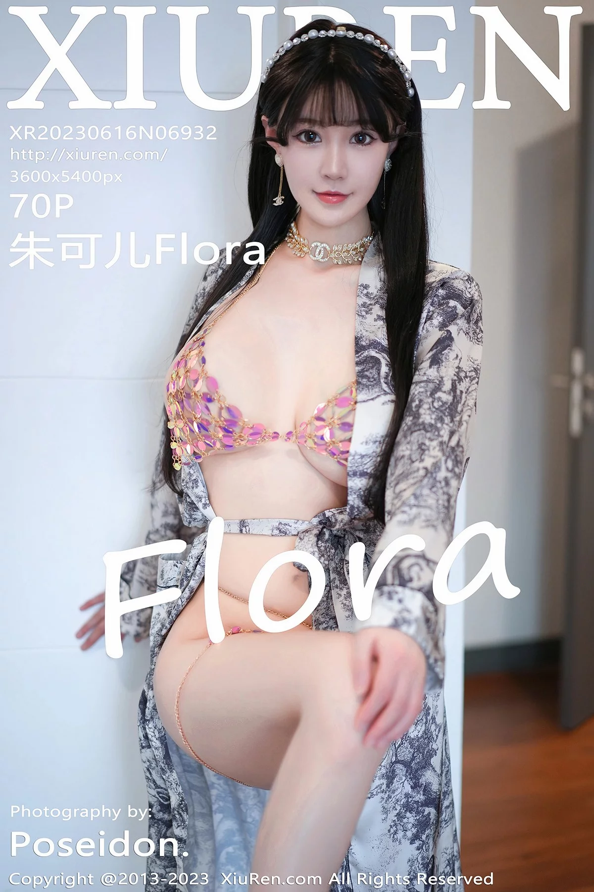 XiuRen第6932期_女神朱可儿Flora脱灰色睡袍露性感花色内衣秀丰满身材诱惑写真70P