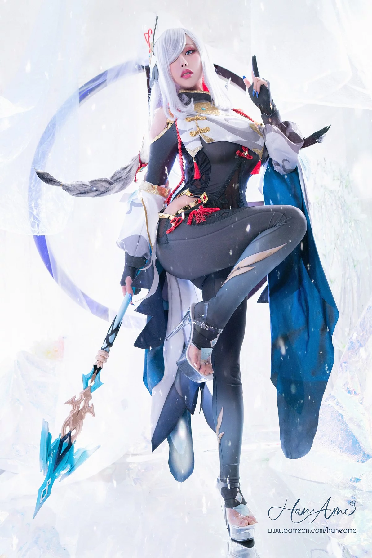 Coser美女雨波_HaneAme原神申鹤主题性感黑色蕾丝内衣秀丰满身材诱惑写真31P