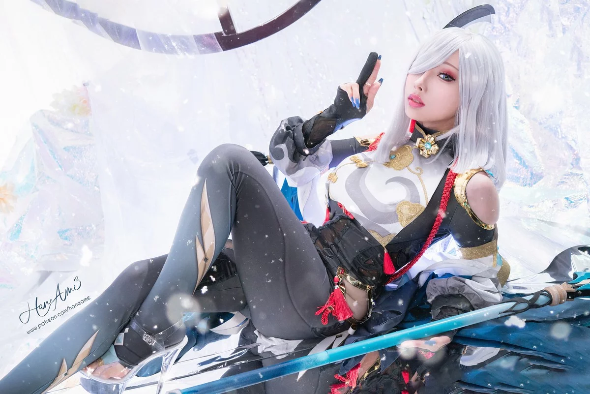 Coser美女雨波_HaneAme原神申鹤主题性感黑色蕾丝内衣秀丰满身材诱惑写真31P